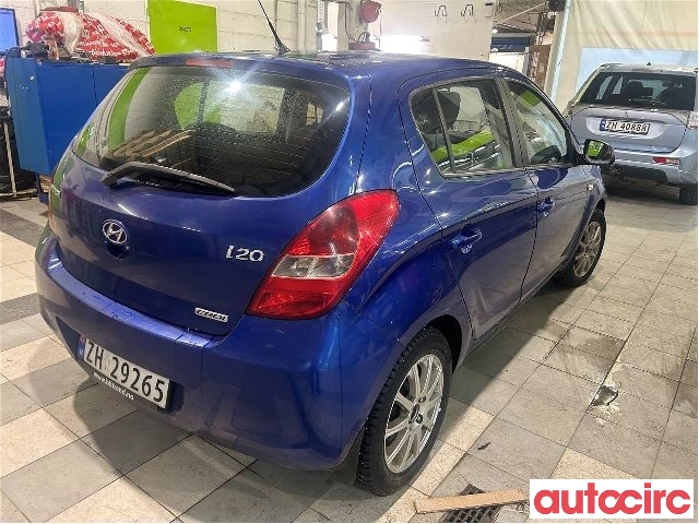Hyundai i20 2009-2014 (Type I) , Motorkode: D4FC-L, Girkassekode: 