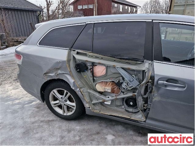Toyota Avensis 2009-2015 (Type III, Fase 1) , Motorkode: 1AD-FTV, Girkassekode: 