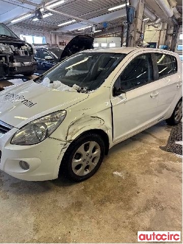 Hyundai i20 2009-2014 (Type I) , Motorkode: D4FC-L, Girkassekode: 