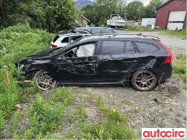 Volvo V60/V60 CC 2013-2018 (Type I, Fase 2) , Motorkode: D5244T15, Girkassekode: 