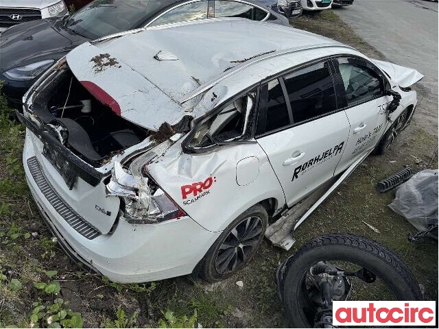 Volvo V60/V60 CC 2013-2018 (Type I, Fase 2) , Motorkode: D5244T20, Girkassekode: 
