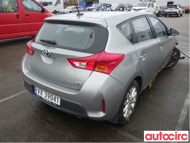 Toyota Auris 2013-2015 (Type II, Fase 1) , Motorkode: 2ZR-FXE, Girkassekode: 