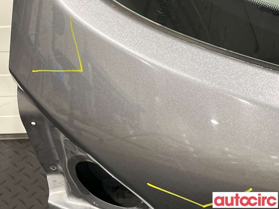 Bakluke combi til Nissan Qashqai 2010-2014 (Type I, Fase 2) (NISSAN|K0100BR0MB)