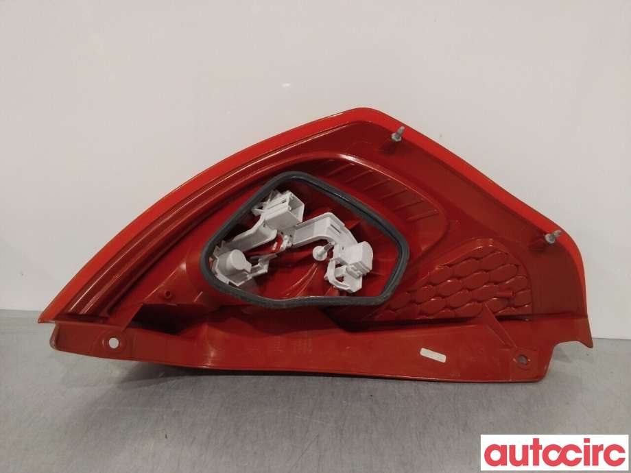 Baklykt høyre til Ford Fiesta 2008-2012 (Type VI, Fase 1)  (FORD|1709552|8A61-13A602-AB)