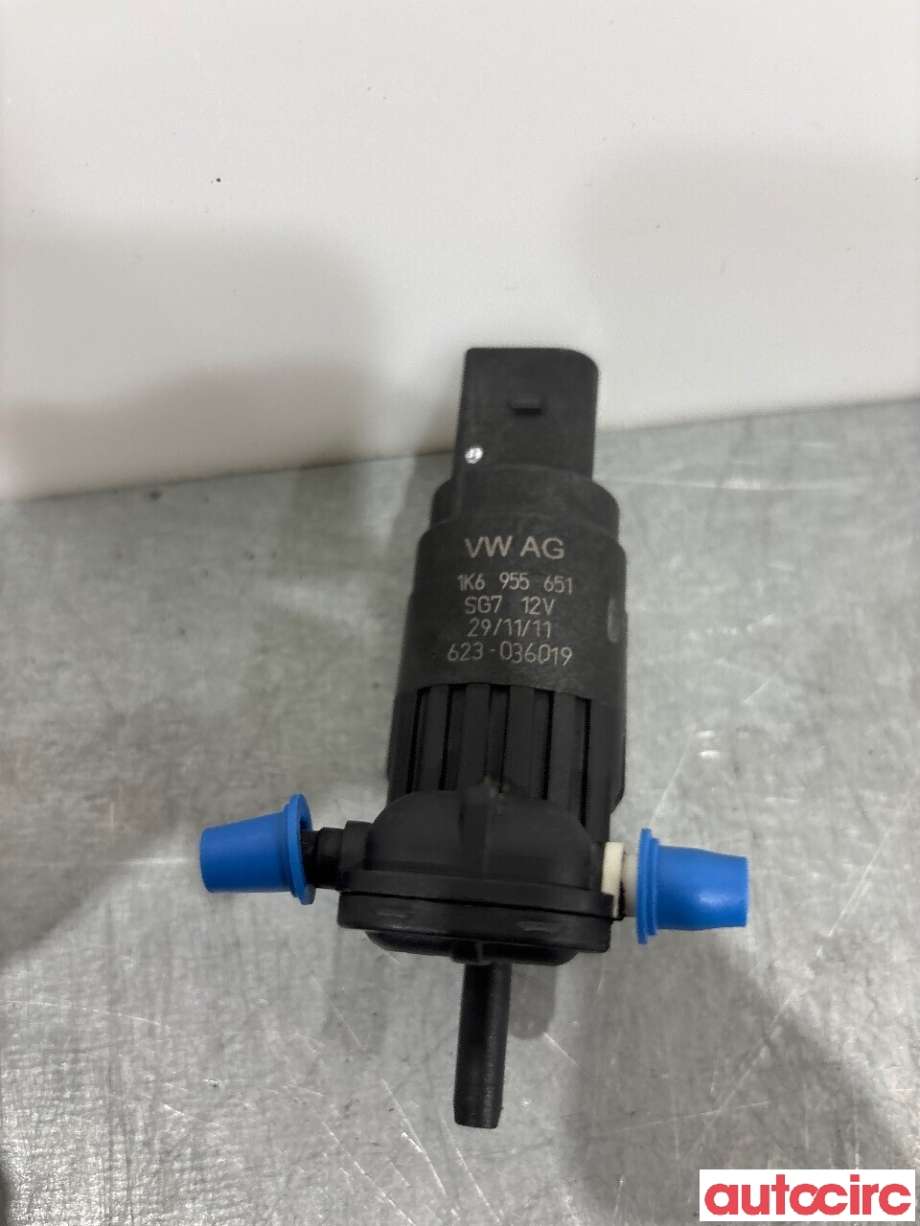 Spylerpumpe foran til VW Golf VI 2008-2012  (VOLKSWAGEN|1K6955651)