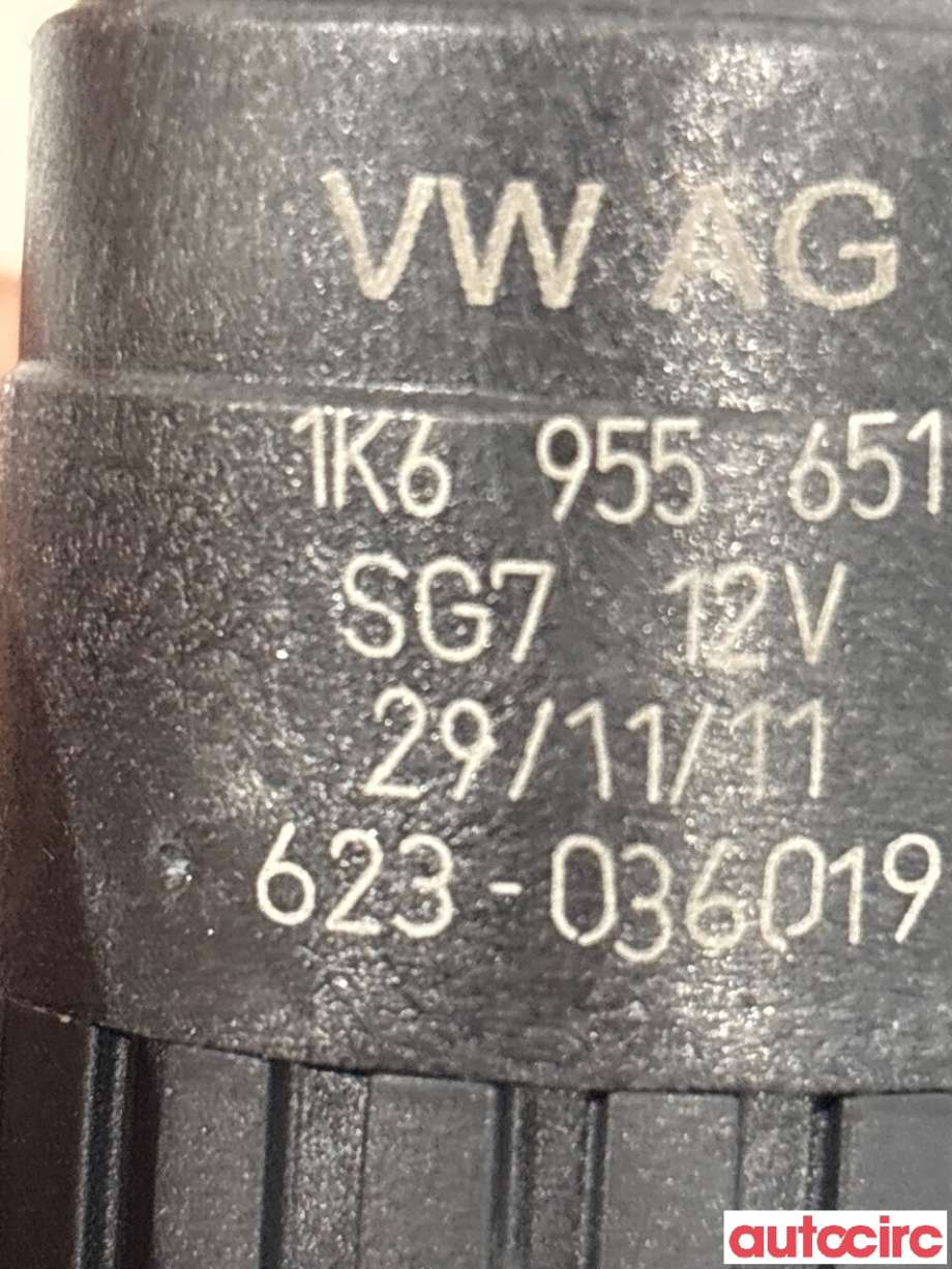 Spylerpumpe foran til VW Golf VI 2008-2012  (VOLKSWAGEN|1K6955651)