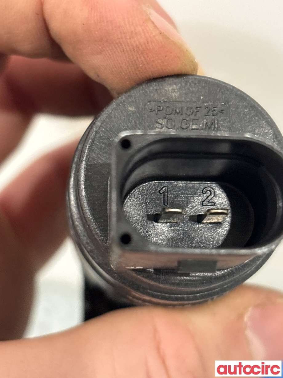 Spylerpumpe foran til VW Golf VI 2008-2012  (VOLKSWAGEN|1K6955651)