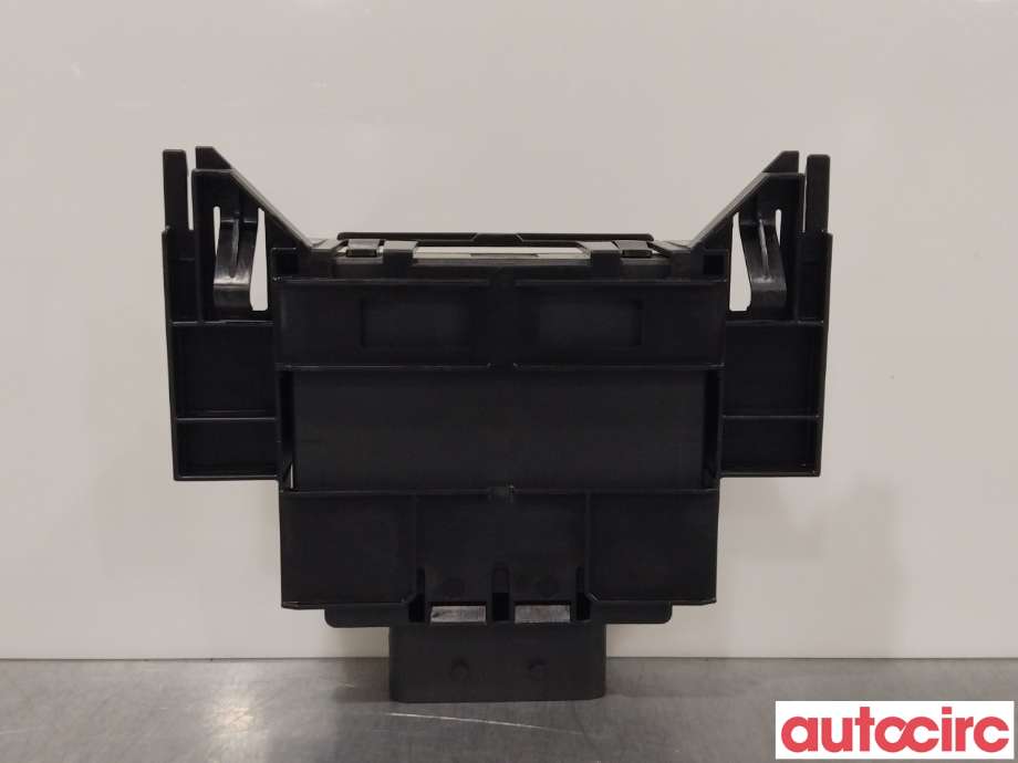 Styreenhet diverse til VW Transporter / Caravelle 2009-2015 (Fase 2) (T5) (T5) (VOLKSWAGEN|3AA919041A)