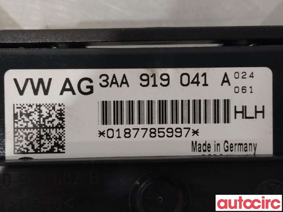 Styreenhet diverse til VW Transporter / Caravelle 2009-2015 (Fase 2) (T5) (T5) (VOLKSWAGEN|3AA919041A)