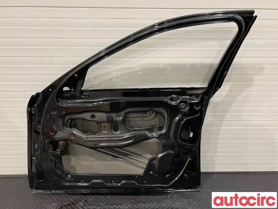 Dør høyre foran til BMW 5-Serie 2010-2017 (F10/F11) (F10/F11) (BMW|41009628754)