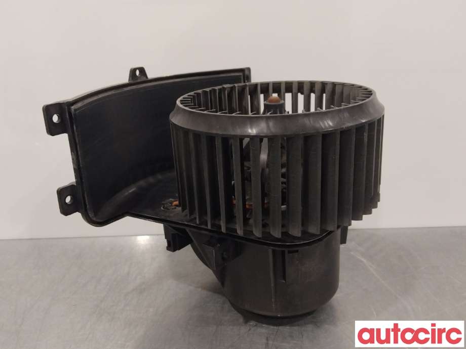 Varmeapparat motor til VW Transporter / Caravelle 2009-2015 (Fase 2) (T5) (T5) (VOLKSWAGEN|7E5820021)