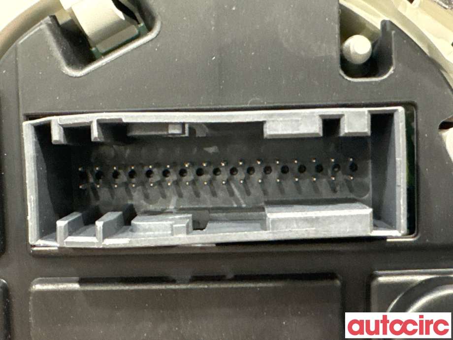 Instrumentpanel til Ford Fiesta 2008-2012 (Type VI, Fase 1)  (FORD|1786854|VP8A6F-10849-GM|8A6T-10849-GL)