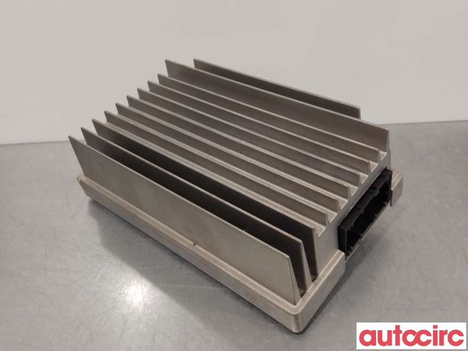 Bilstereo forsterker til BMW X3 2010-2017 (F25) (F25) (BMW|65122622680|9348411)