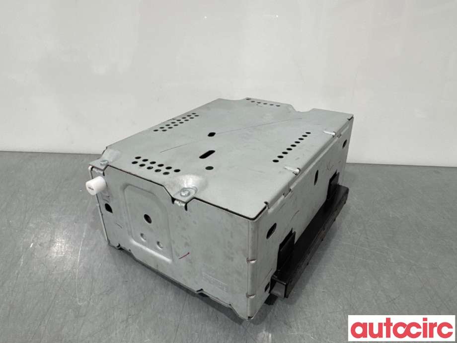 Bilstereo til Ford Fiesta 2008-2012 (Type VI, Fase 1)  (FORD|2044327||AA6T-18C815-AD)