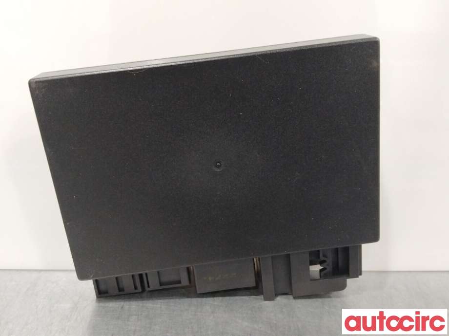 Styreenhet hengerfeste til BMW X3 2010-2017 (F25) (F25) (BMW|63119463372|71606870517)