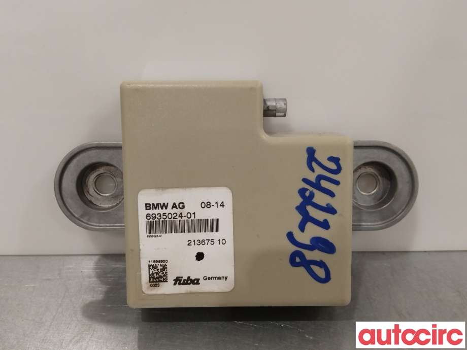 Antenne forsterker til BMW X3, 2010-2017 (F25) (F25) (BMW|65206935024)