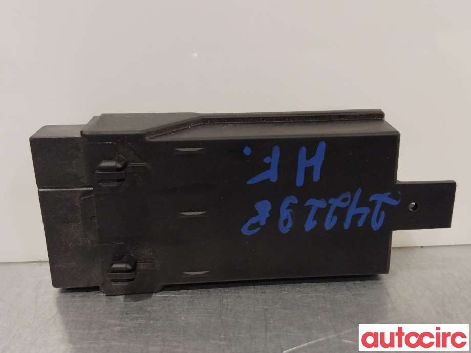 Styreenhet sete til BMW X3 2010-2017 (F25) (F25) (BMW|61357490465|9216468)