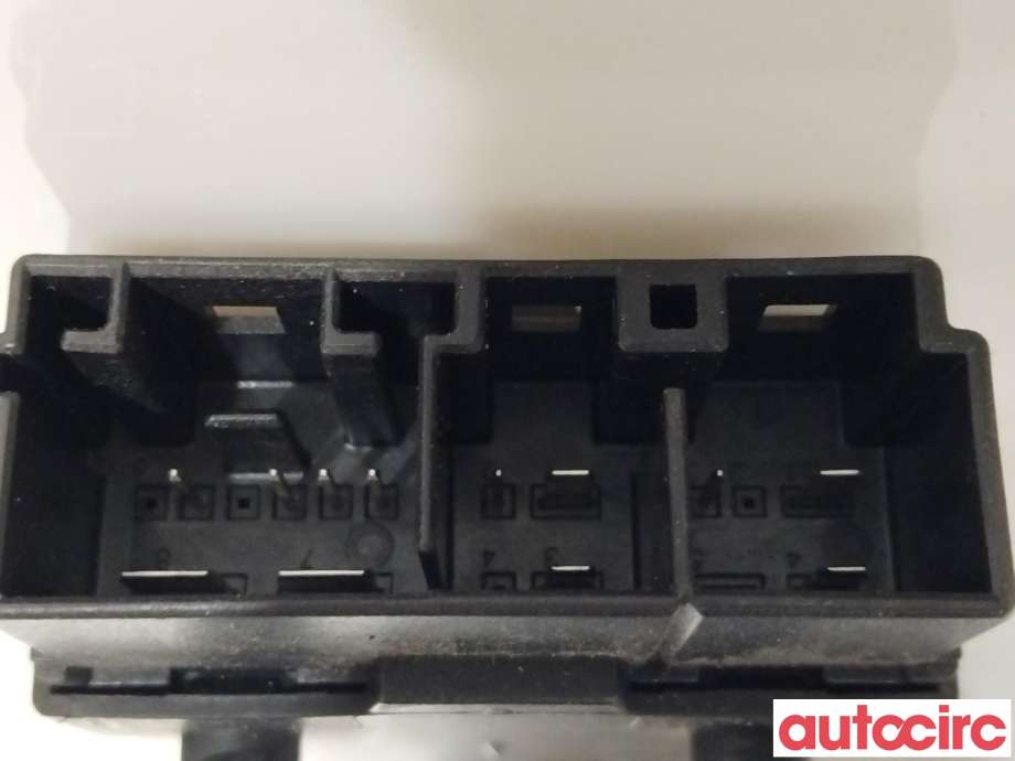 Styreenhet sete til BMW X3 2010-2017 (F25) (F25) (BMW|61357490465|9216468)