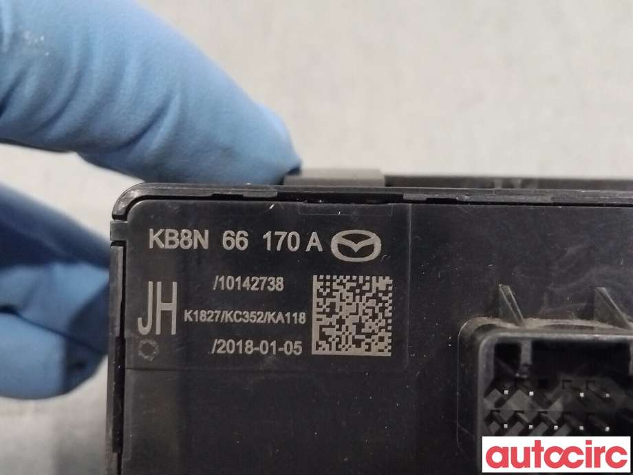 Bryter diverse til Mazda CX-5 2017-->> (Type II)  (MAZDA|KB8N66170A)