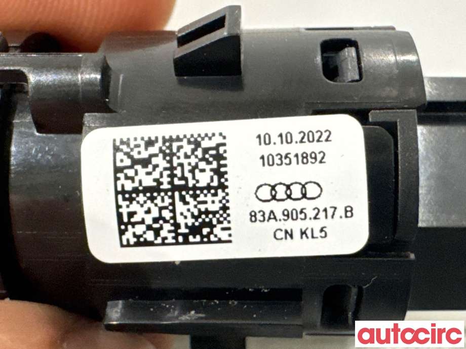 Bryter start/stopp til Audi Q4 e-tron 2021-->>  (AUDI|83A905217B|10351892)