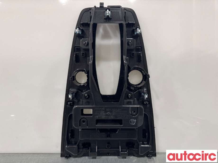 Diverse deler til Audi Q4 e-tron 2021-->> (AUDI|89A864241|)