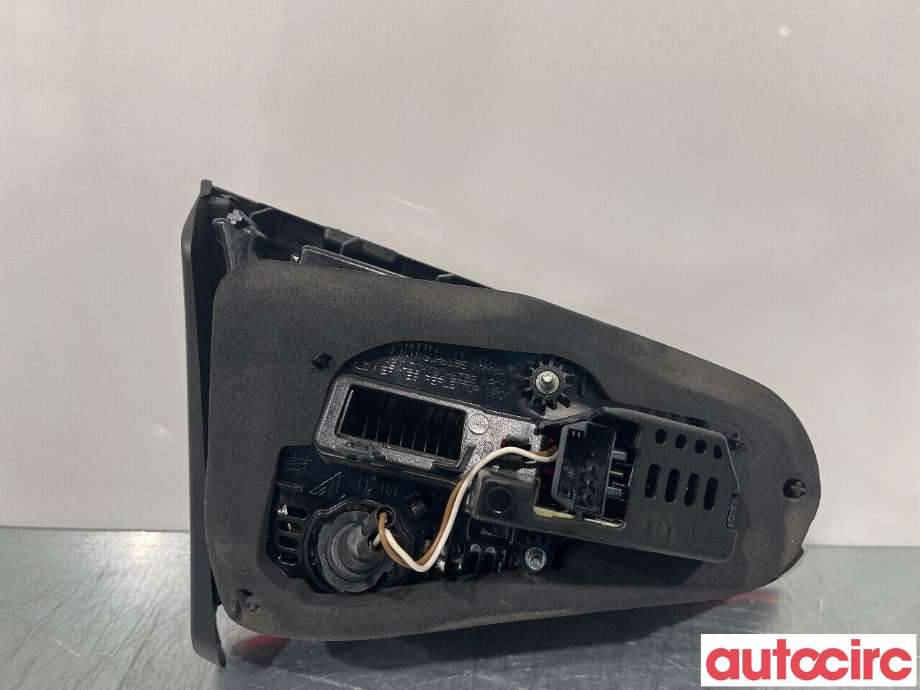 Baklykt høyre indre til VW e-Golf 2014-2017 (Fase 1)  (VOLKSWAGEN|5G0945308F)
