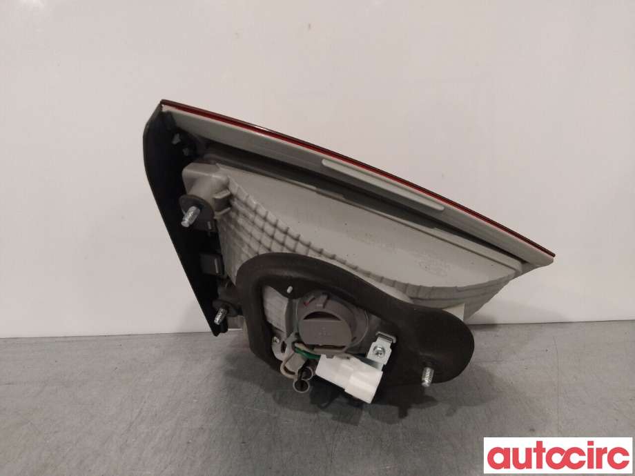 Baklykt høyre indre til Hyundai Ix35 2010-2015  (HYUNDAI|924062Y000)