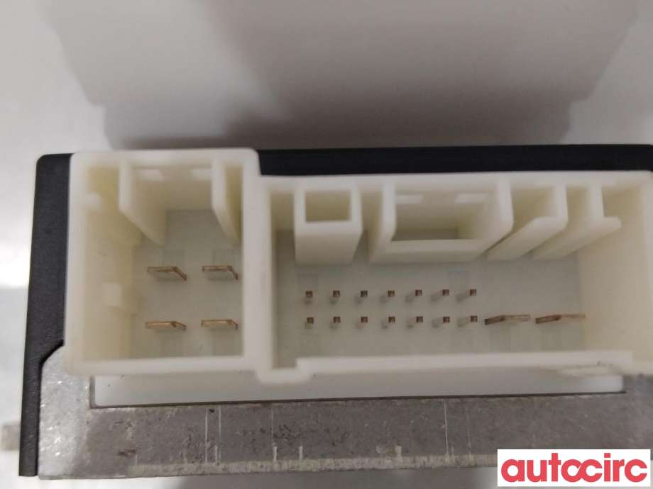 Styreenhet drivstoffpumpe til BMW X6 2008-2014 (E71/E72) (E71/E72) (BMW|16147407504|16147218340)