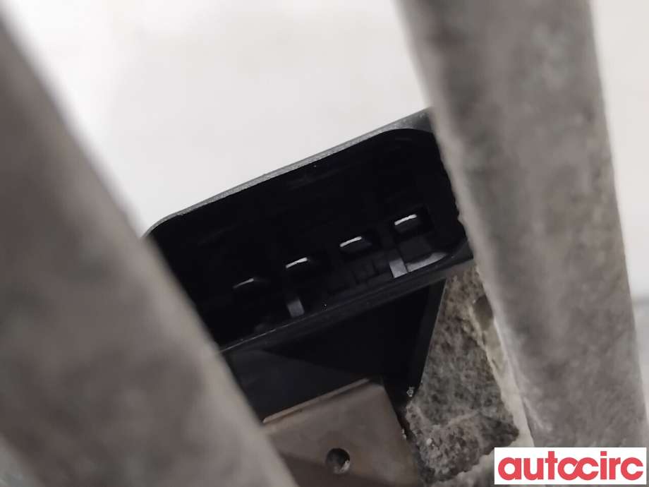 Viskermotor frontrute til BMW i3 2013-2022  (BMW|61615A36E98||7359449)