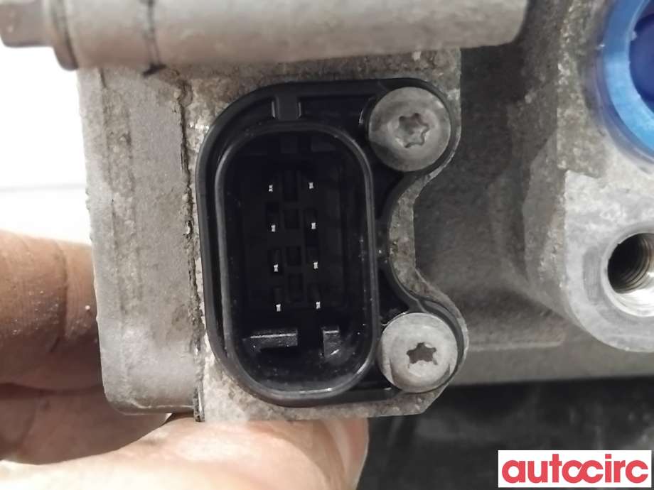 Aircondition kompressor til BMW i3 2013-2022  (BMW|64529496107|PLCA600MCD1H10|6452-6830620)