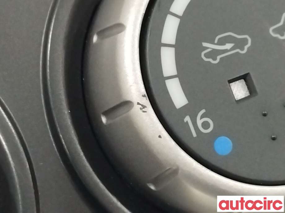 Varmeapparat betjening til Nissan X-Trail 2007-2014 (T31) (T31) (NISSAN|275003UR0A)