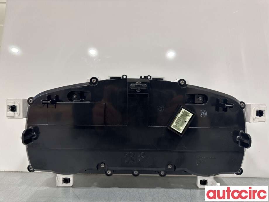 Instrumentpanel til Peugeot Partner 2019-->> (Type III)  (PEUGEOT|9838094680|)