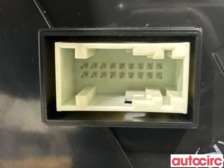 Instrumentpanel til Peugeot Partner 2019-->> (Type III)  (PEUGEOT|9838094680|)