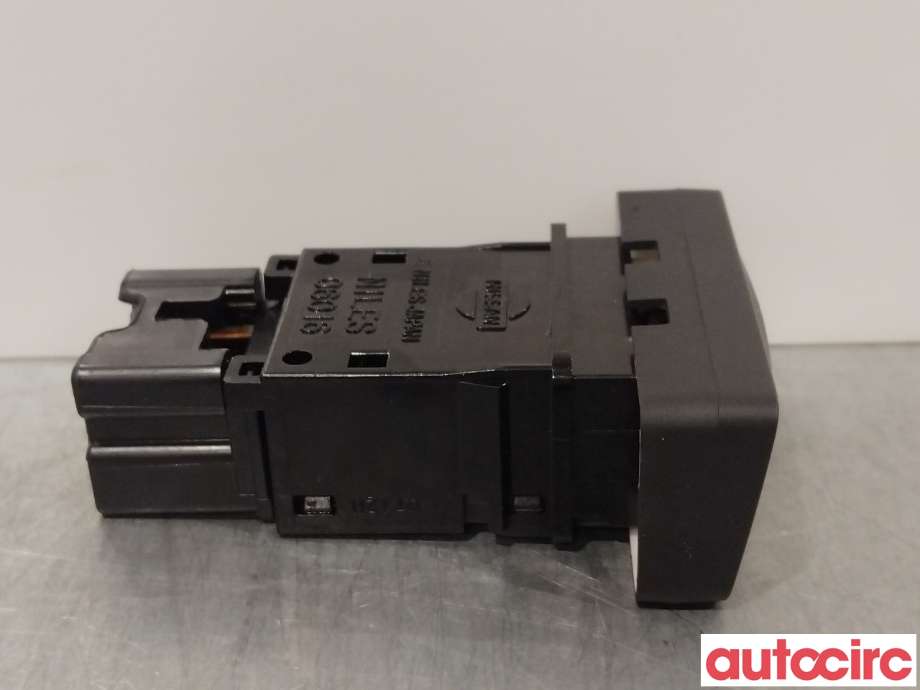 Bryter nødblink til Nissan X-Trail 2007-2014 (T31) (T31) (NISSAN|25290JG000|)