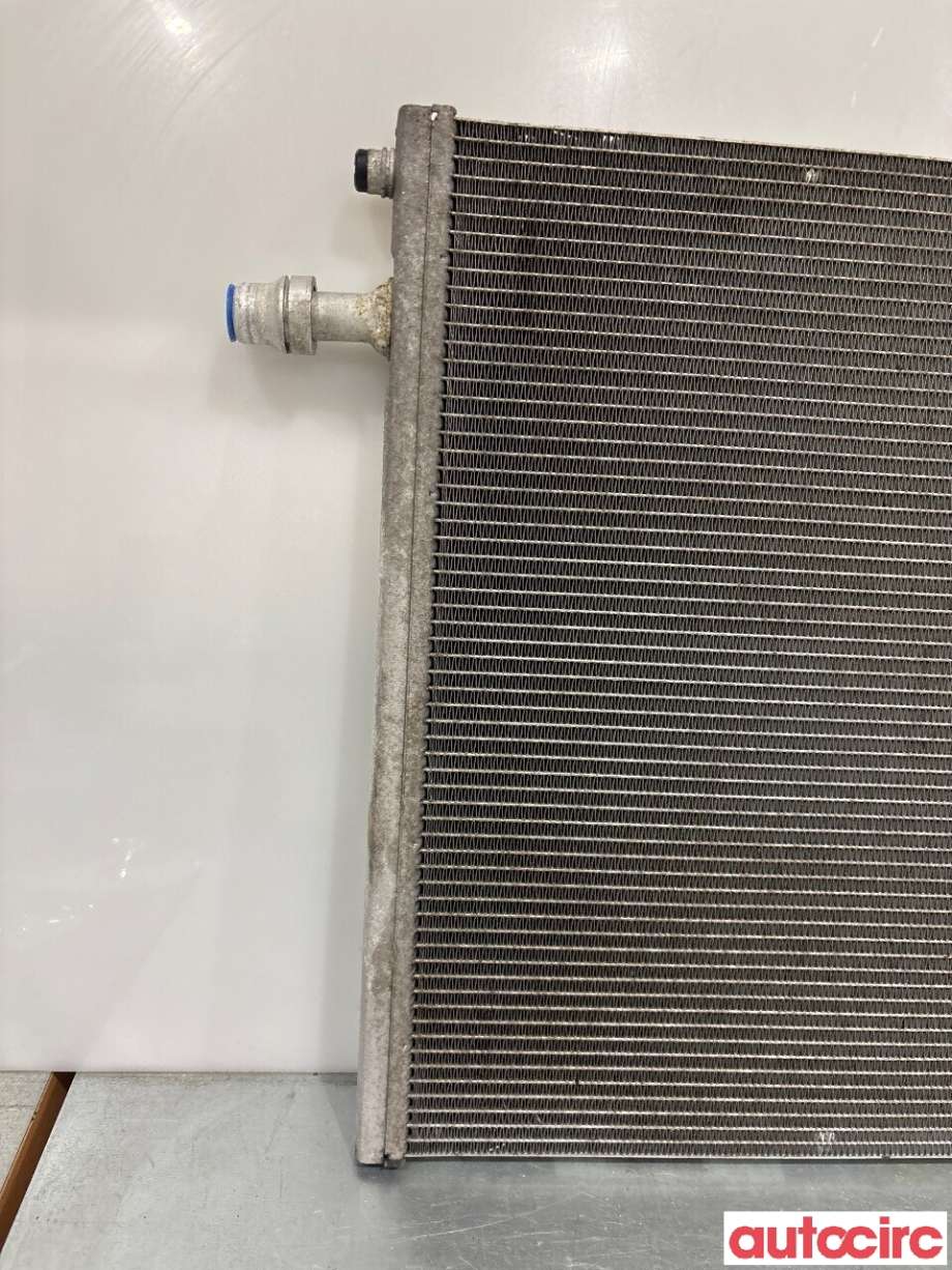 Radiator (automat gir) til Jaguar I-PACE 2018-->>  (JAGUAR|T4K9610|J9D38D100AA)