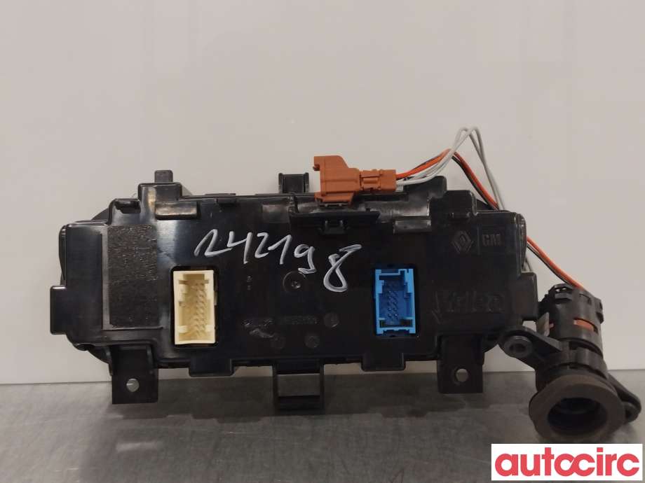 Varmeapparat betjening til Nissan Primastar 2006-2014  (NISSAN|2751100Q1B|)