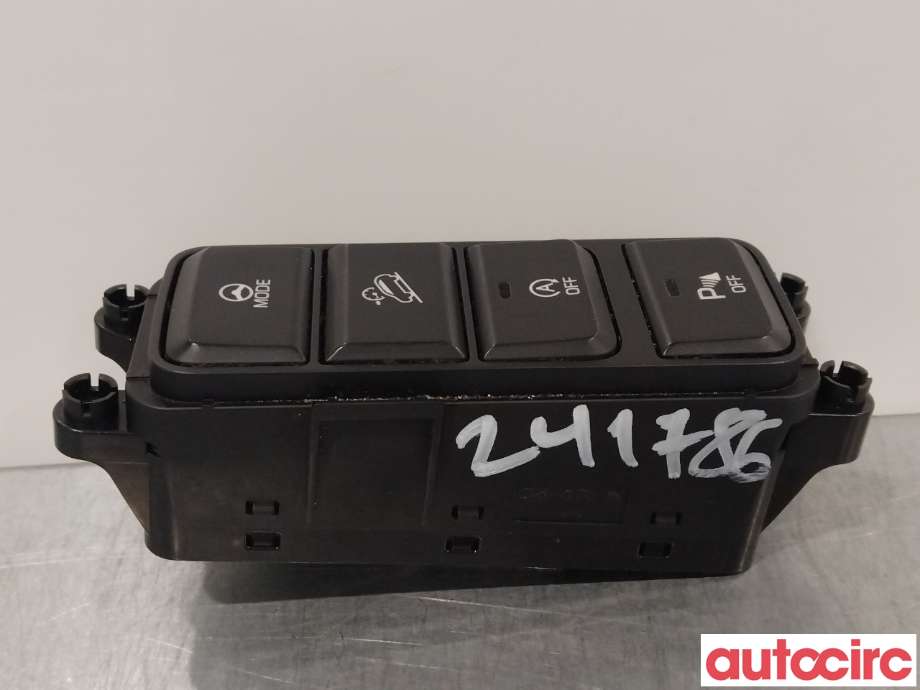 Bryter diverse til Hyundai Tucson 2015-2020 (HYUNDAI|93300D7600)