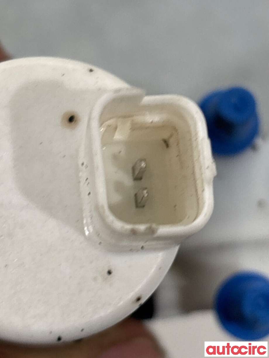 Spylerpumpe foran til Citroën C4 2011-2017 (Type II)  (CITROEN|643492||9643447980)