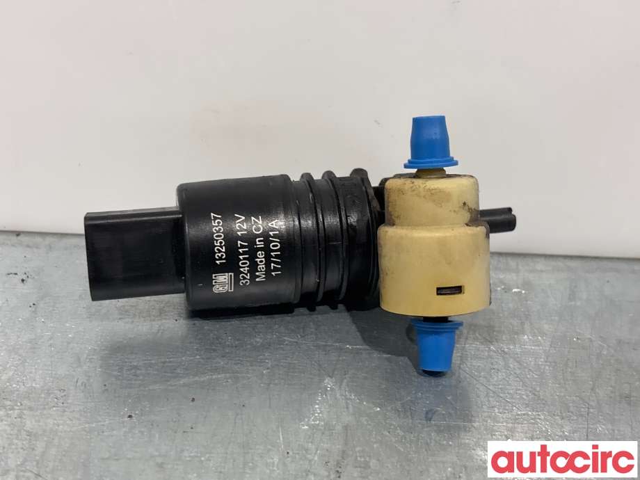 Spylerpumpe foran til Opel Astra J 2010-2015 (OPEL|13250357)