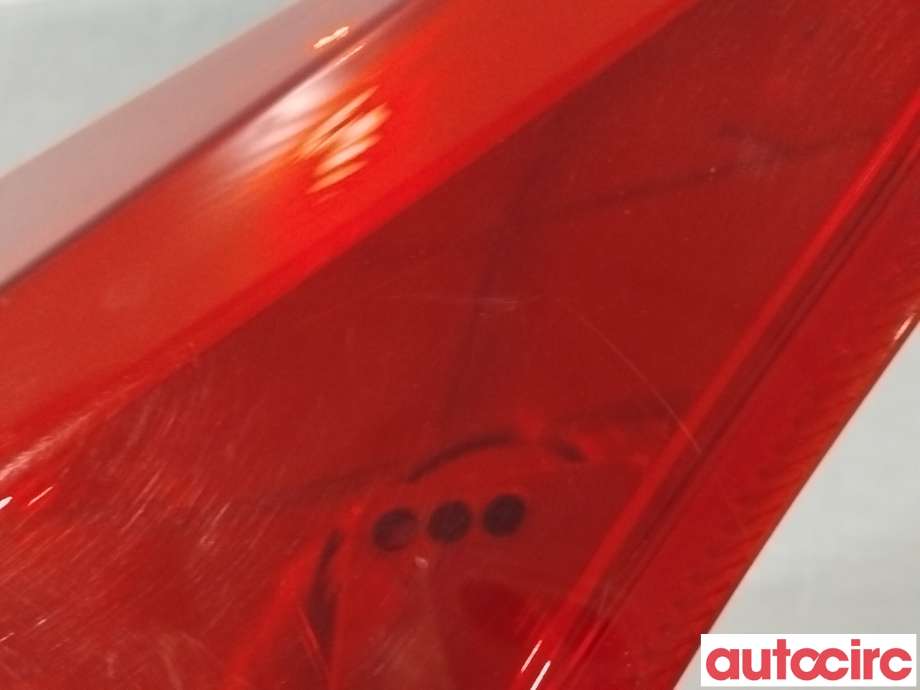 Baklykt høyre til Toyota Auris 2013-2015 (Type II, Fase 1)  (TOYOTA|8155102730|)