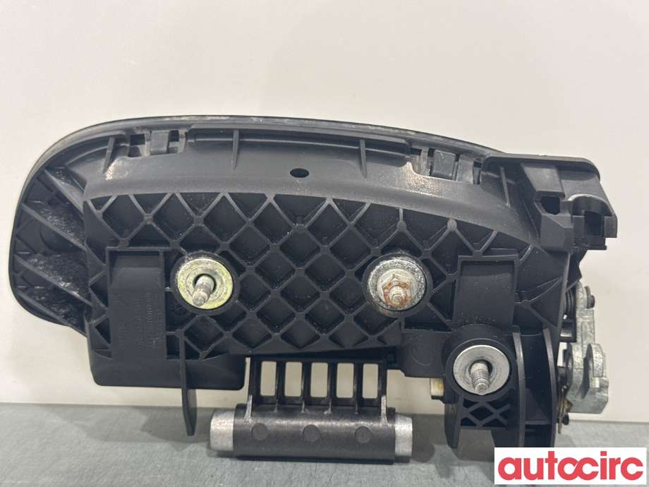 Dørhåndtak utv høyre bak til Porsche Panamera 2009-2017 (Type I) (970) (970) (PORSCHE|97053761400||97053706401)