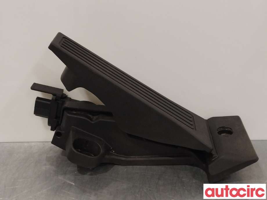 Pedal gass til Hyundai Tucson 2015-2020  (HYUNDAI|32700B1000)