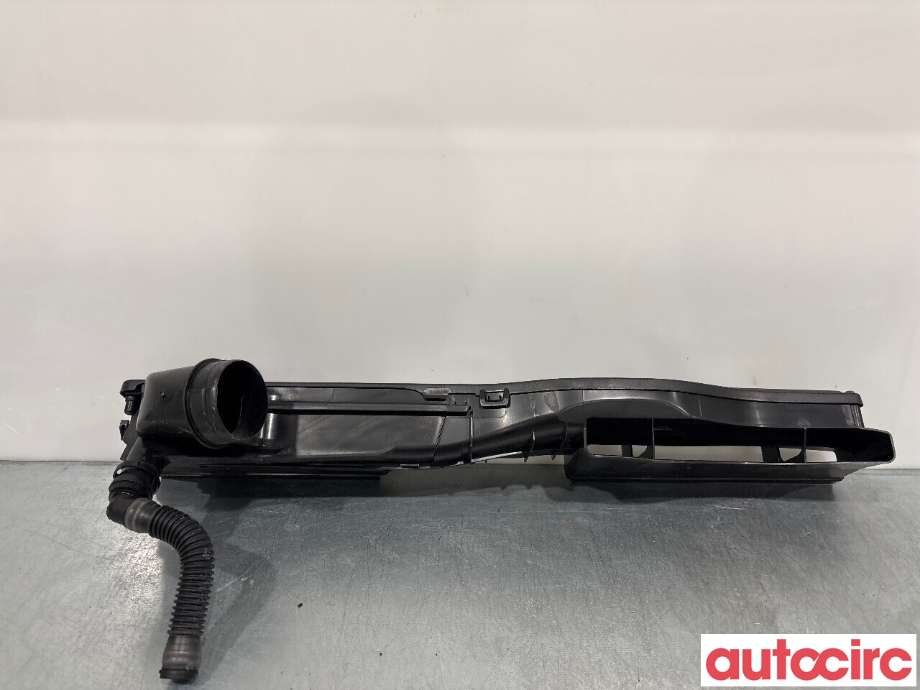 Diverse deler til VW Passat 2015-2019 (Fase 1) (B8) (B8) (VOLKSWAGEN|5Q0129254B|5Q0129254A)