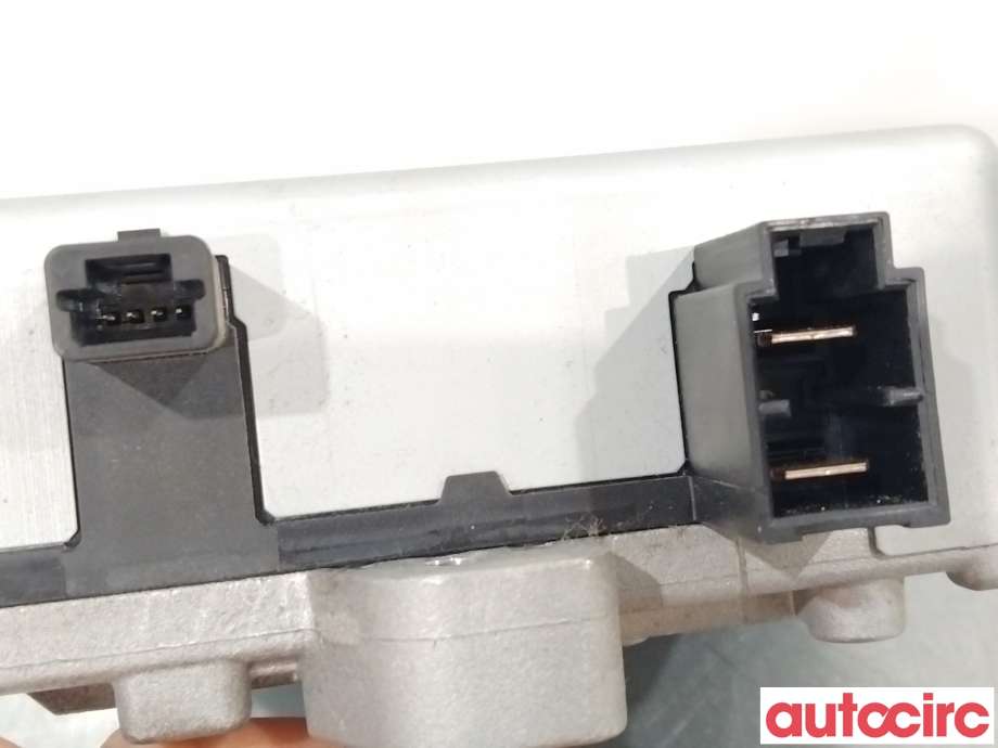 Styreenhet servo til Peugeot 4008 2012-2017  (PEUGEOT|1609900780|8633A078)