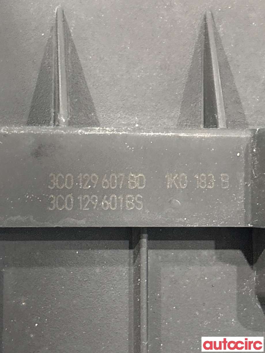 Luftfilterboks til VW Golf VI 2008-2012  (VOLKSWAGEN|3C0129607BD)