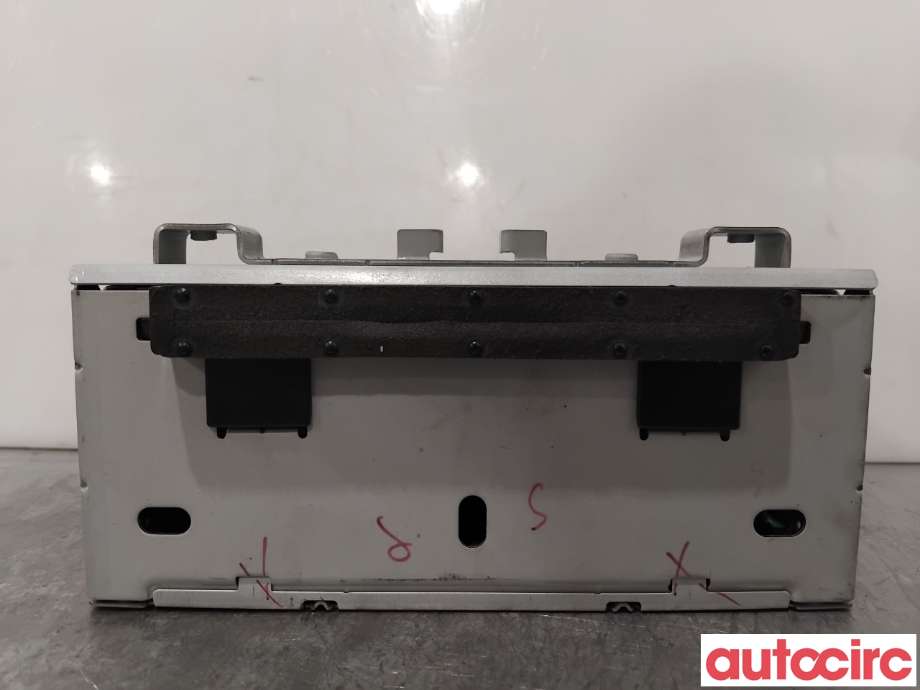 Bilstereo navigasjon til Ford Fiesta 2013-2017 (Type VI, Fase 2) (FORD|2277282||AM5T-18C815-XM)