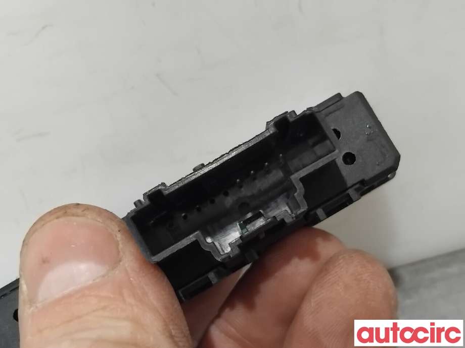 Bryter diverse til Ford Fiesta 2013-2017 (Type VI, Fase 2)  (FORD|1778230||C1BT11B573BA)