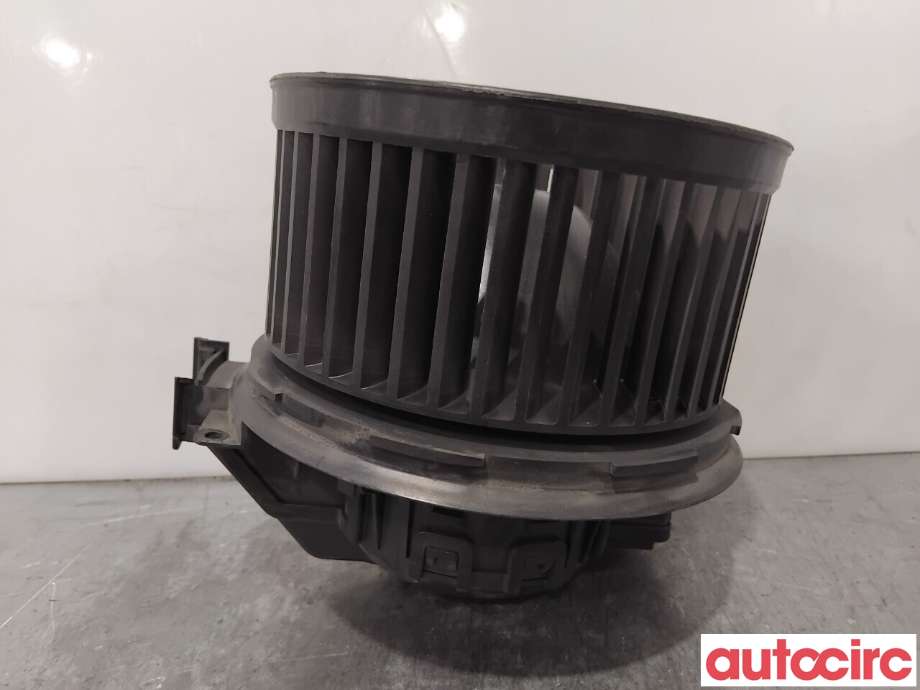 Varmeapparat motor til Ford Fiesta 2013-2017 (Type VI, Fase 2)  (FORD|1790329|0130115551|8E2H18456-AB)