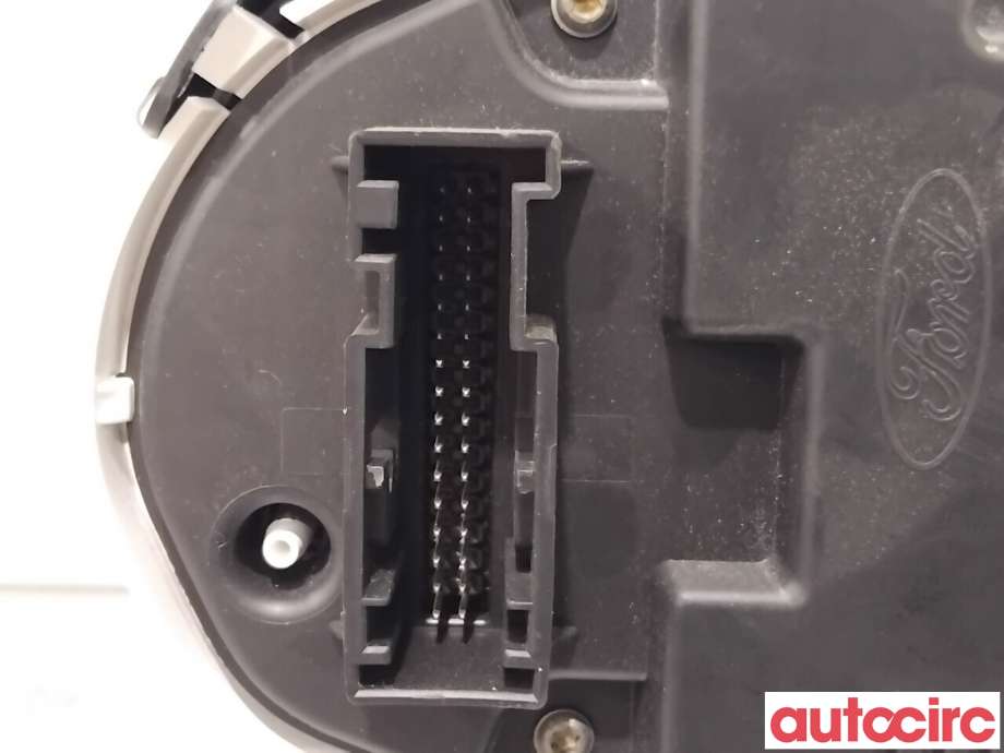 Instrumentpanel til Ford Fiesta 2013-2017 (Type VI, Fase 2) (FORD|2086524||C1BT-10849-EAJ)