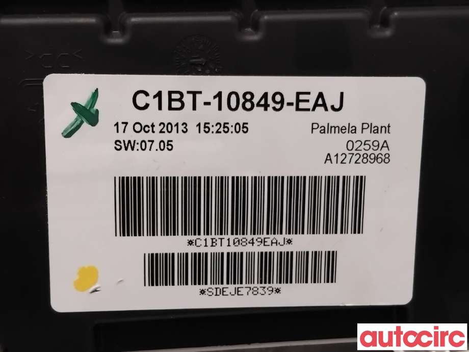 Instrumentpanel til Ford Fiesta 2013-2017 (Type VI, Fase 2) (FORD|2086524||C1BT-10849-EAJ)